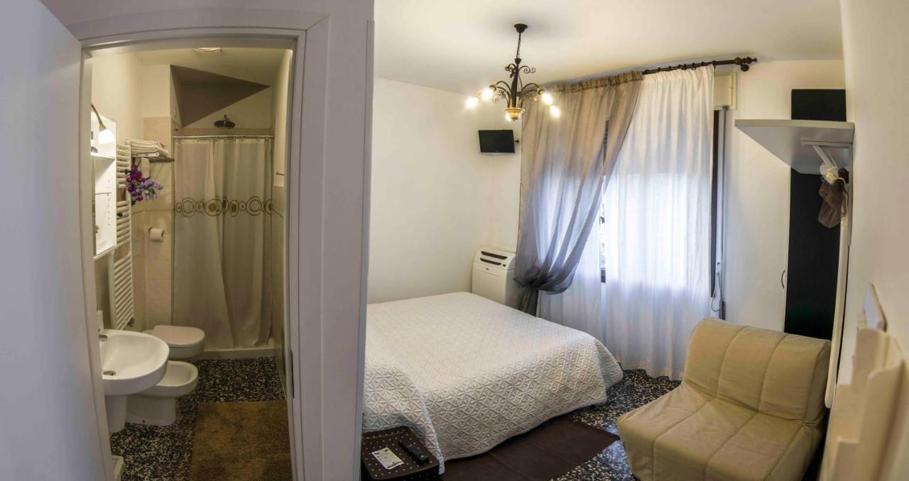 B&B Dai Carari Спинея Екстериор снимка