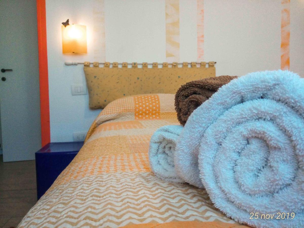 B&B Dai Carari Спинея Екстериор снимка
